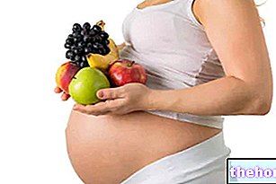 Mityba nėštumo metu: ką ir kiek valgyti