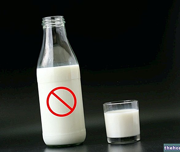 Alergia a la leche: factores de riesgo, síntomas y tratamiento