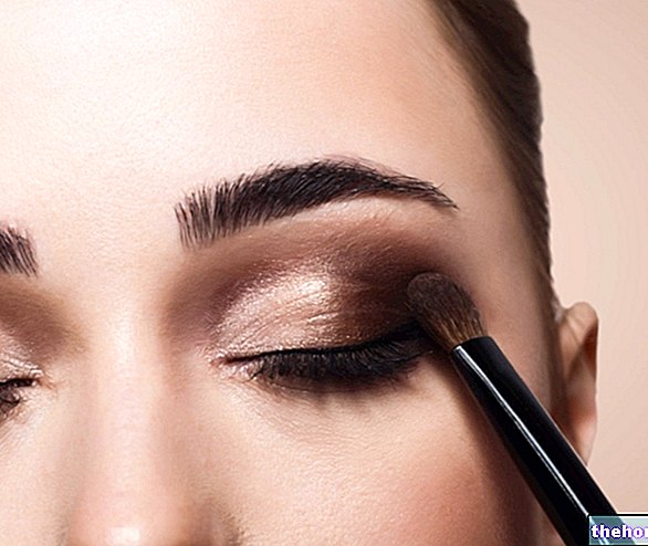 Савети за женску шминку: Шминка за очи