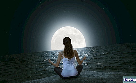Как да синхронизираме йога с фазите на луната