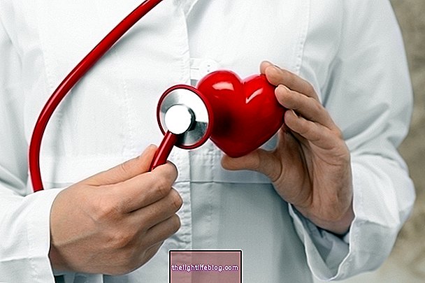 Tamponnade cardiaque: qu'est-ce que c'est, causes et traitement