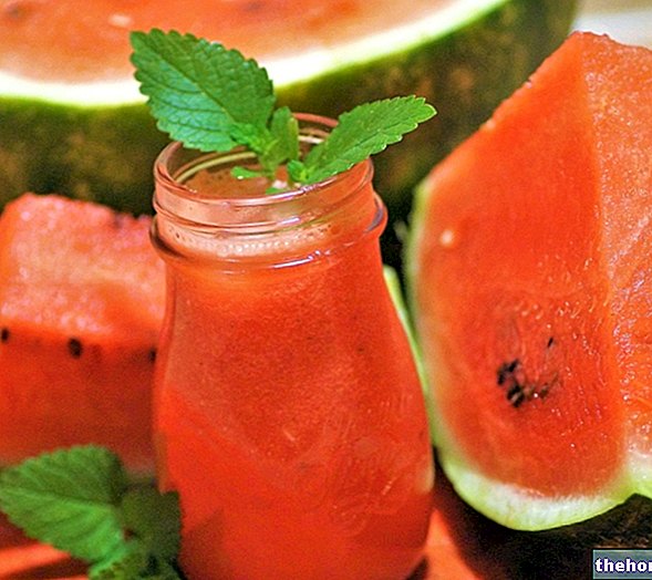 Vandmelon eller vandmelon - 5 måder at skære den på