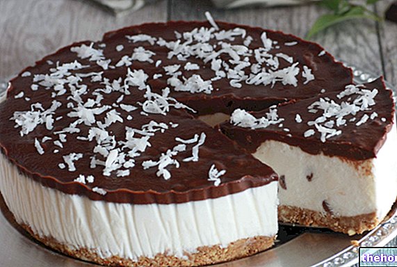 Šaltas kokosų pyragas - itin greitas gimtadienio tortas