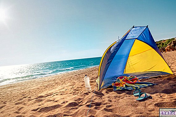 Tenda pantai: bahan, harga, dan perakitan