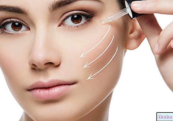 Mejor suero facial antiarrugas: los 10 más efectivos