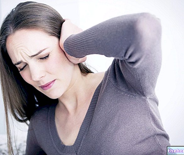 Bolečine v ušesih - Otalgija: vzroki in zdravila