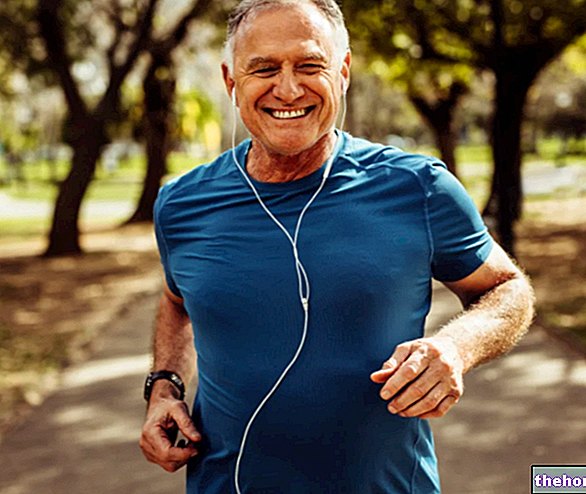 Bevegelse og ernæring: Hvordan holde seg smidig etter 60