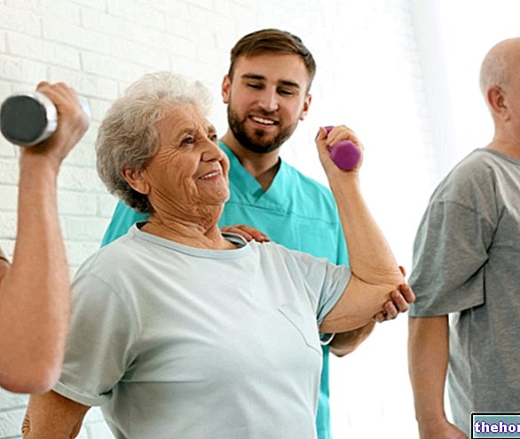 Alzheimer : bienfaits de l'activité physique et d'une bonne alimentation
