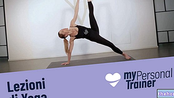 Comment faire de la planche avant et latérale pour renforcer les bras avec le yoga