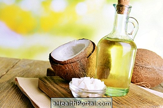 4 façons d'utiliser l'huile de noix de coco naturelle