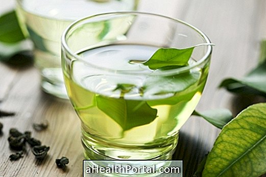 7 thés pour améliorer la digestion et réduire la formation de gaz intestinal